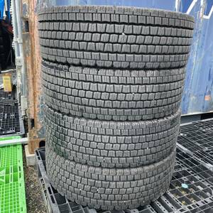 245/70R19.5 136/134 ダンロップ DECTES SP081 スタッドレスタイヤ4本　2021年製造大型トラック