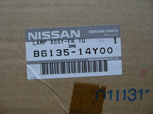日産純正レパードＪＰＹ３２　フロント左ターンランプ左側のみ　Ｂ６１３５－１４Ｙ００　ＩＣＨＩＫＯＨ３３２８