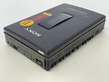 O258-K32-3318 SONY ソニー / WM-607 / カセットプレーヤー / WALKMAN ウォークマン / 日本製 / 通電確認OK ⑦_画像5