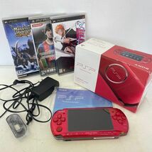 O264-K32-3274 SONY ソニー PSP Play Station Portable セット 本体×1台 ソフト×3個 BLEACH モンハン ウイイレ 箱・充電器付き 通電OK⑤_画像1