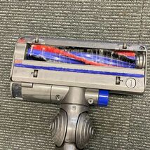 O446-K51-564 dyson ダイソン 電気掃除機 DC63 SJ4-JP-HHB9016A 箱付き 質量:約4.84kg 通電OK ⑤_画像7