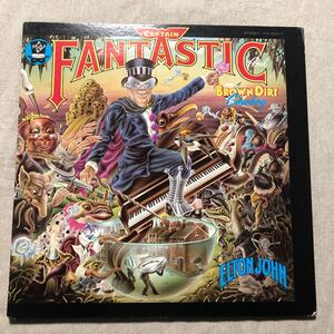 ELTON JOHN エルトンジョン　CAPTAIN FANTASTIC AND THE BROWN DIRT COWBOY 中古LPレコード　ポスター1枚、冊子2冊、歌詞カード付き