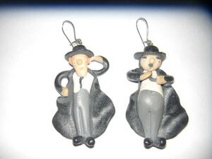 Art hand Auction Boucles d'oreilles Chaplin, Fait main, unique en son genre, acheté à Londres, d'occasion, Fait main, Accessoires (pour femmes), Des boucles d'oreilles, Des boucles d'oreilles
