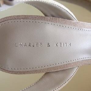 CHARLES&KEITH チャールズ&キース オープントゥアンクルストラップスティレットサンダル スウェード 38 24.5cm 10cmヒール 未使用品の画像8