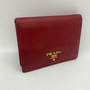 R37【美品】PRADA プラダ 二つ折り財布 レザー ウォレット 小物 金具 お札入れ カード入れ 小銭入れ 赤 レッド