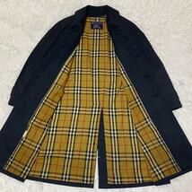 R137 極美品 L BURBERRY【最高級の逸品】バーバリー ロングコート ノバチェック ジャケット メンズ 黒 ブラック_画像2