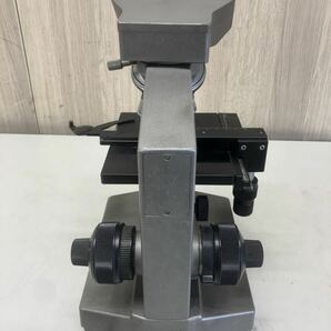 (EA34) ジャンク扱い☆ OLYMPUS 顕微鏡 CHA-223-LB 対物レンズ 付属品多数 光学機器の画像9