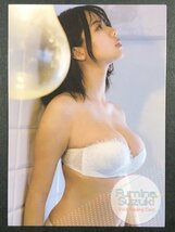 鈴木 ふみ奈　Vol.２　RG48　水着 グラビア アイドル トレカ トレーディングカード_画像2