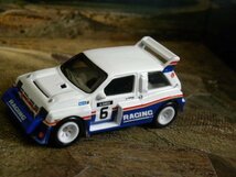 即決☆☆ルース MG METRO 6R4 RACING メトロ PREMIUM メタルシャーシ、リアルライダー ホットウィール Hot Wheels☆_画像6