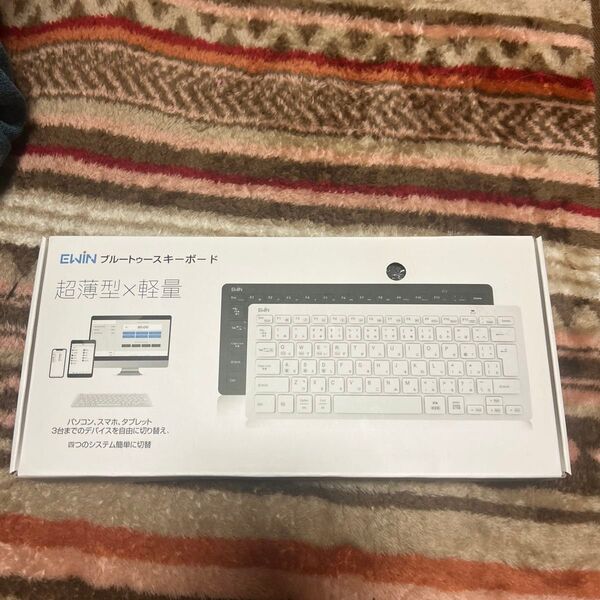 EWIN Bluetooth keyboard マルチメディアファンクションキー搭載 3台のデバイスを簡単切り替え カラーブラック