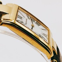 #147 Guy Laroche ギラロッシュ 腕時計 アナログ 2針 白文字盤 ゴールド基調 時計 とけい トケイ アクセサリー ヴィンテージ アンティーク _画像7