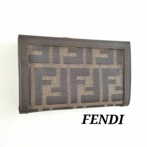 FENDI　フェンディ　キャンバスレザー　折り財布