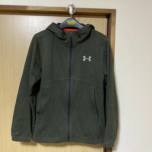  Under Armor Zip выше Parker 