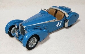 訳あり! CMC製1/18 BUGATTI 57SC CORSICA Roadster, 1938 Sport Verslon 