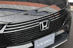 ◆希少 新型 VEZEL ヴェゼル ブラックグリル 海外仕様HR-V BLACK PACK 新品 ホンダ純正品