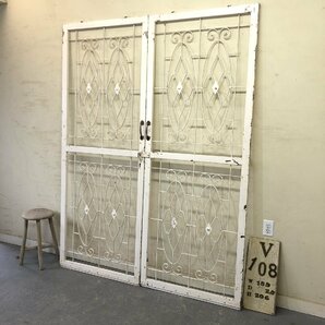 V-108■ W159×H206 古いアイアン製の両開きドア 2枚組建具 観音開きフェンス アンティーク扉 インダストリアル パーティション stkの画像1