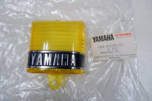メーカー欠品　ヤマハ V50A メイト　純正マーカーライトのレンズ 225-381
