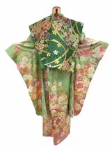 着物cocon★振袖 金駒刺繍 身丈168 裄丈67 正絹 黄緑系 成人式 卒業式 結婚式 帯・小物別売り 【1-20-15K-1011-q】_画像3