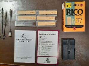 RICO「3-B♭」　クラリネット・ケア・キット　リードは5枚　リードケース　メンテ用ブラシ