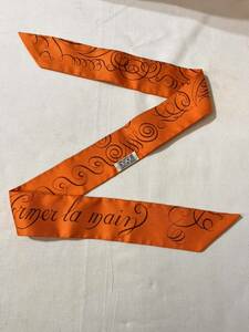 【D450】HERMES スカーフ オレンジ系 リボン ツイリースカーフ 細長スカーフ レディース 天使柄 シルク100％