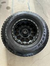 Method Race メソッドMR304 17インチ8.5J±0 139.7 6H BRIDGESTONE BLIZZAK DM-V1 285/70/R17 117R スタッドレスタイヤ fj タコマ ランクル_画像1