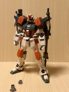 プラモデル　ガンプラ　MG 1/100 バスター ガンダム　素組完成品