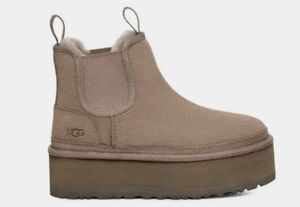 UGG ニューメルプラットフォームチェルシー厚底ブーツ　サイズ5 Smoke Plume 美品