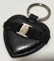 ■送料無料！ フェラガモ キーリング キーホルダー レザー 黒 Salvatore Ferragamo 同梱ＮＧ■_画像1