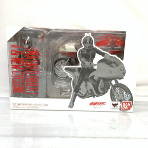 【中古】開封)S.H.Figuarts 仮面ライダー新1号&新サイクロン号セット[240091335555]