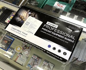 美品 Professional Podcast Equipment Bundle MK-V8-BM800hei ポッドキャスト セット コンデンサーマイク V8サウンドカード