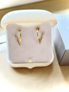  as good as new * valuable *STAR JEWELRY Star Jewelry earrings diamond K18YG Gold jewelry * case equipped 