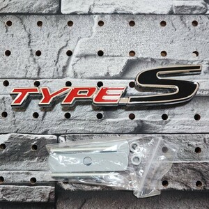 タイプS Type S フロント用 エンブレム【レッド×ブラック】シビック アコード NSX インテグラ BOX/N-ONE/N-WGN/N-VAN ステップワゴン