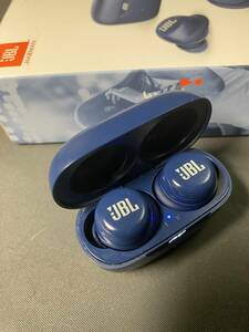 JBL Live Free NC+ TWS ノイズキャンセリング完全ワイヤレスイヤホン・ブルー防水規格IPX7対応★USD品★美品