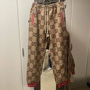 GUCCI 100周年パンツ