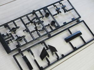 ジャンク ★ FUJIMI / フジミ　1/24　MERCEDES-BENZ 190E 2.5-16 EVOLUTIONⅡ　F 部品（ リヤスポイラー ）★ エボリューションⅡ　RS-30