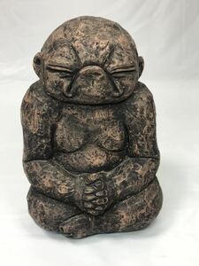 陶器製　孝明　我慢地蔵（幅約11ｃｍ×11.5ｃｍ×高さ約17.5ｃｍ）中古　長期保管品　がまん/地蔵/飾り物/置物/インテリア/人形