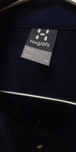 【新品未使用】HAGLOFS　ホグロフス　半袖シャツ　Mサイズ　紺色タグ無　ボタンシャツ　_画像3