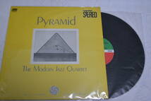 12(LP) THE MODERN JAZZ QUARTET Pyramid 帯なし日本盤　概ね美品　ライナー無し。_画像1