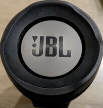 ポータブル　防水　スピーカー　JBL Charge 3　充電器つき　パーティーやアウトドアに_画像7