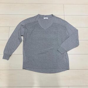 index インデックス ボーダー編みVネック薄手ニット グレー