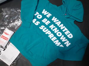 新品未使用　Sサイズ　SUPREME KNOWN AS HOODED SWEATSHIRT DARK AQUA 　モーション　ロゴ　マウンテンダウンパーカー 