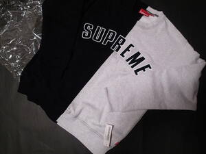 新品未使用　Sサイズ　SUPREME SPLIT SWEATSHIRT BLACK 　モーション　ロゴ　マウンテンダウンパーカー 