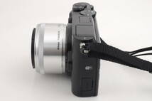 美品 シャッター回数 28回 動作品 ニコン Nikon 1 V3 レンズ 1 NIKKOR 18.5mm f1.8 ミラーレス一眼カメラ 取説 充電器 フード付 管K5647_画像4