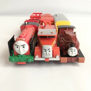 ヨンバオ・消防車フリン・ハーヴィー★プラレール　トーマス