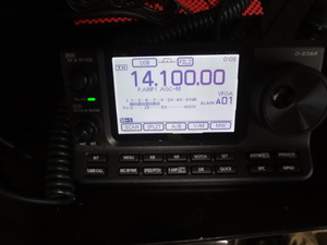 ICOM IC-7100M 動作品、美品　希少品　５０W機　格安　即決あり