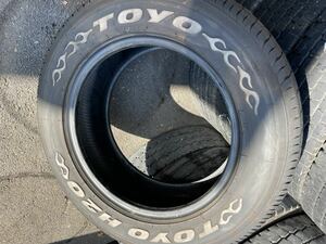 TOYO　H20　215/65R16C　109/017R　4本　2019年セリアル　廃盤ファイヤーパターン　残り溝有使用可能