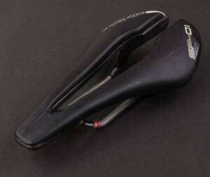 SELLE ITALIA SP-01 BOOST ■ TI316 チタンレール キレイ ■ セライタリアサドル 143mm Made in italy