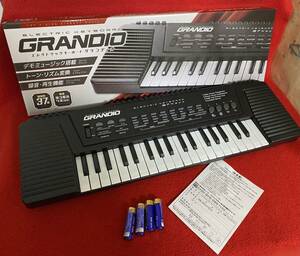  small articles toy! street angle piano introduction! toy. 37 keyboard authentic style electric keyboard [ Granvia ]