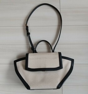 ○（125）CHARLES&KEITH 2way キャンバスバッグ