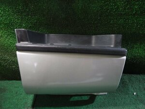 [C] Toyota Hiace KDH225K/200 series original front right step 51773-26032 51773-26021 1E7/ silver 